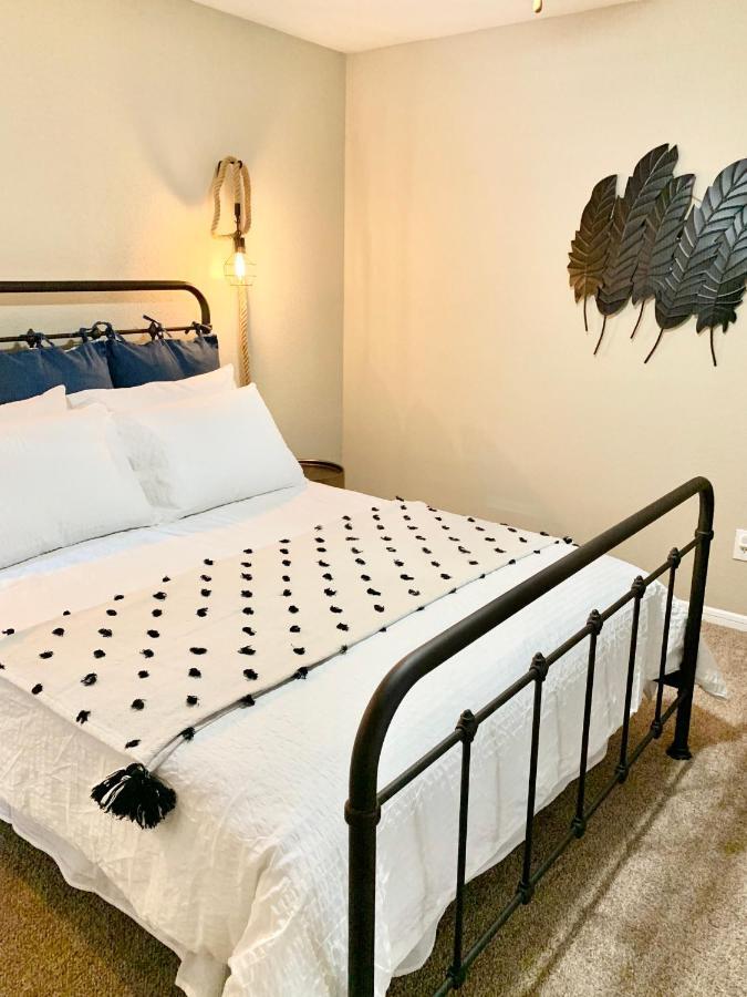 Spacious 2Br&2Ba Med Center Apt, Free Parking&Shuttle Houston Ngoại thất bức ảnh
